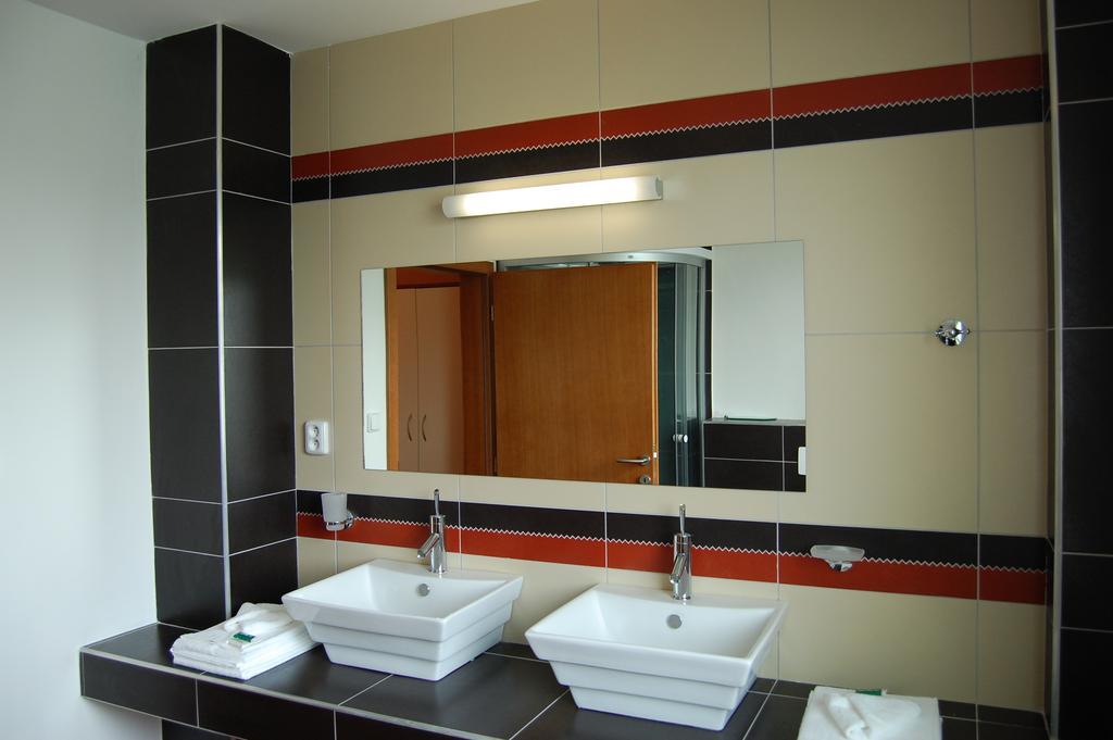 Hotel 21 Bratislava Habitación foto